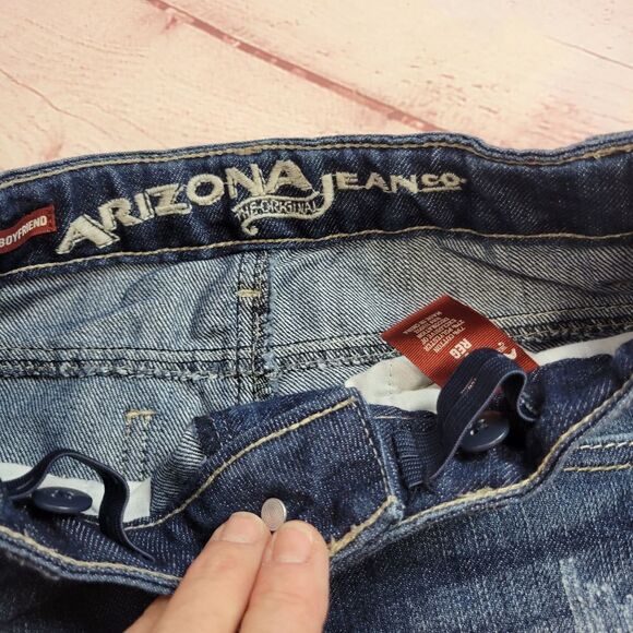 Arizona distressed capri 8 - Picture 4 of 7